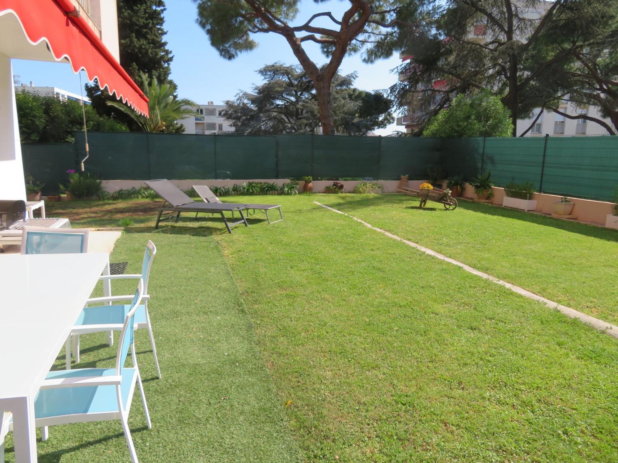 Superbe Rez De Jardin Dans Residence Au Calme Nicea Zewnętrze zdjęcie